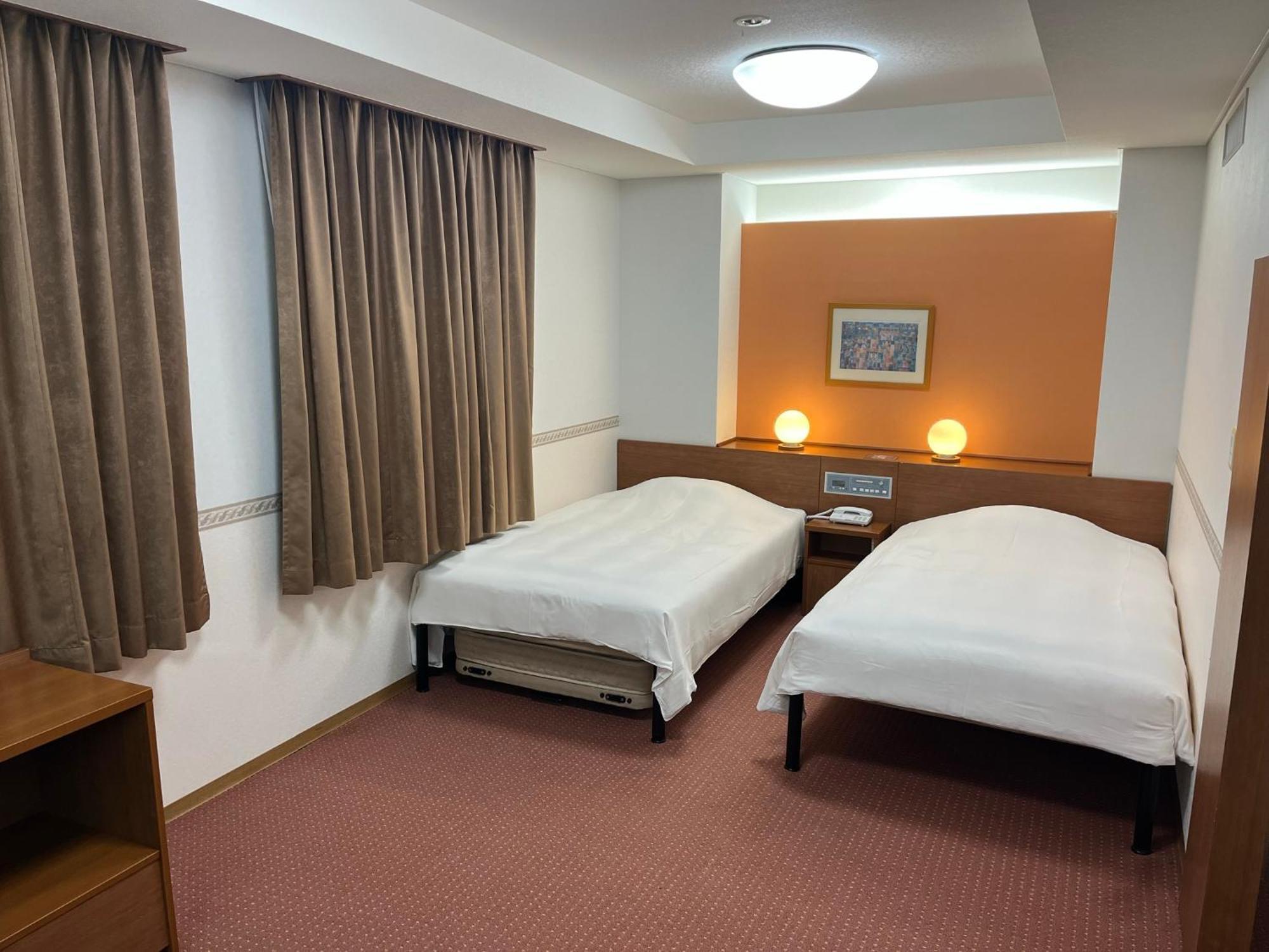 Hotel Alpha-One Gotemba Inter Exteriör bild